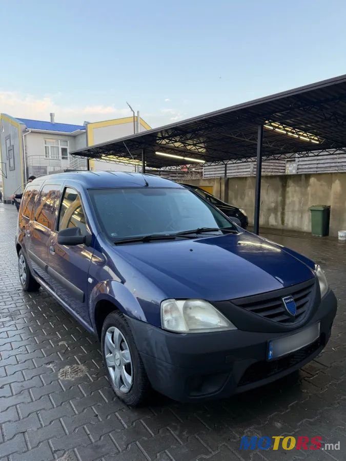 2008' Dacia Logan photo #1