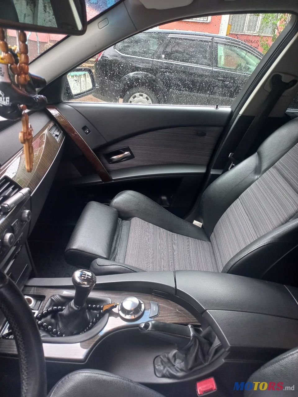 2004' BMW 5 Series photo #3