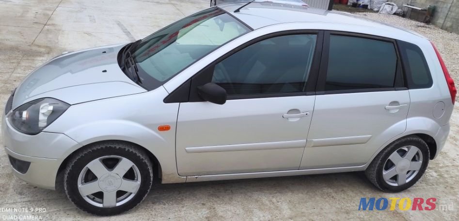 2008' Ford Fiesta photo #1