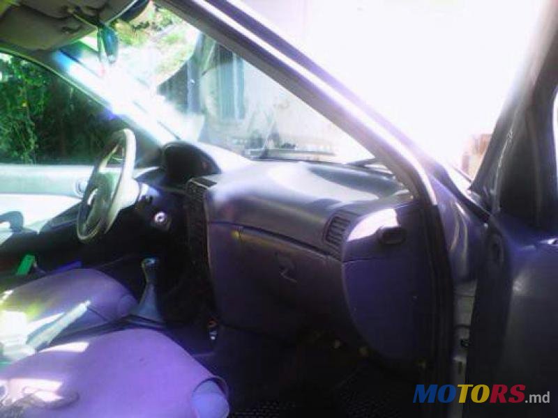 1993' Kia Sephia photo #1