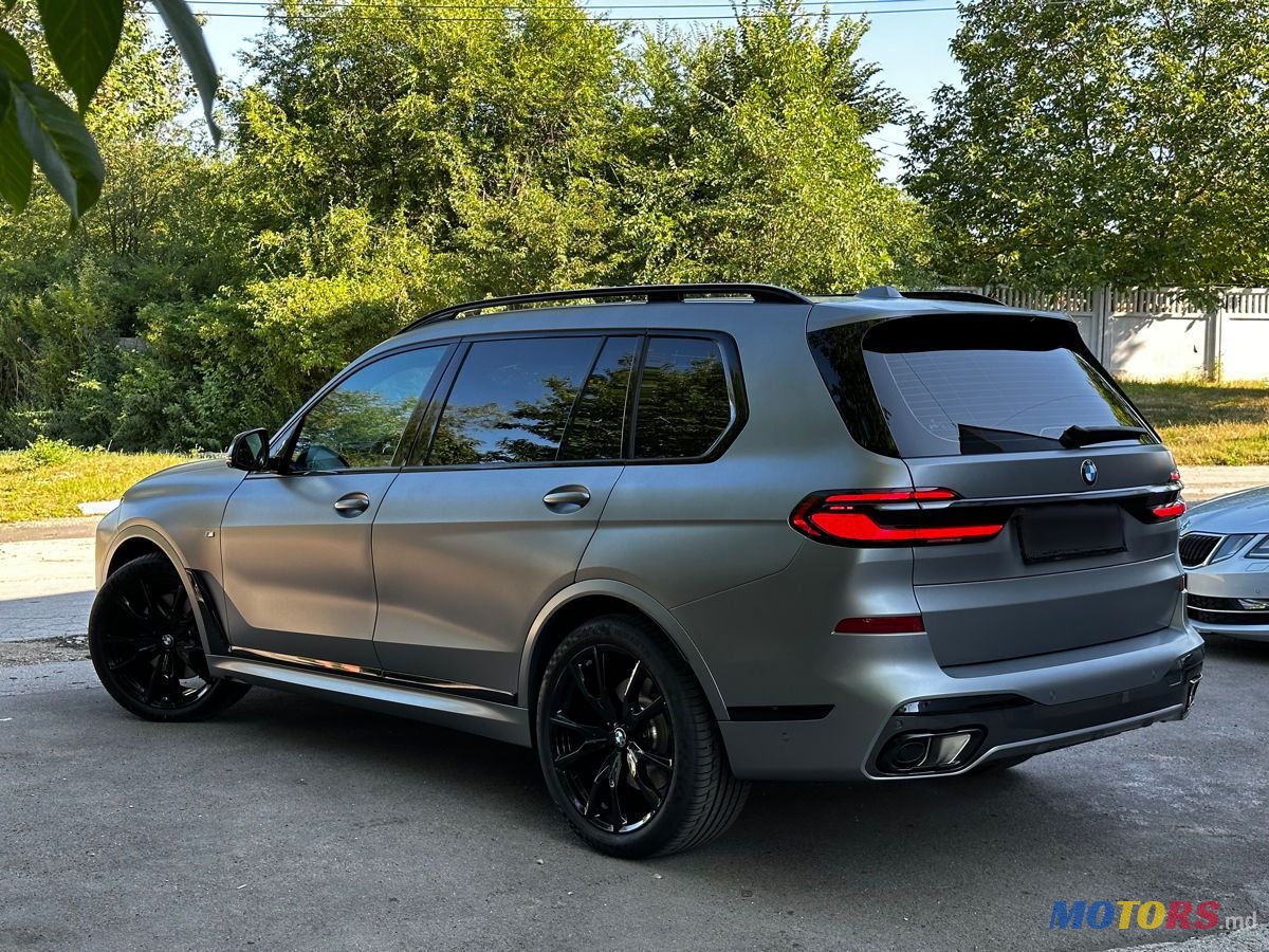 2023' BMW X7 photo #2