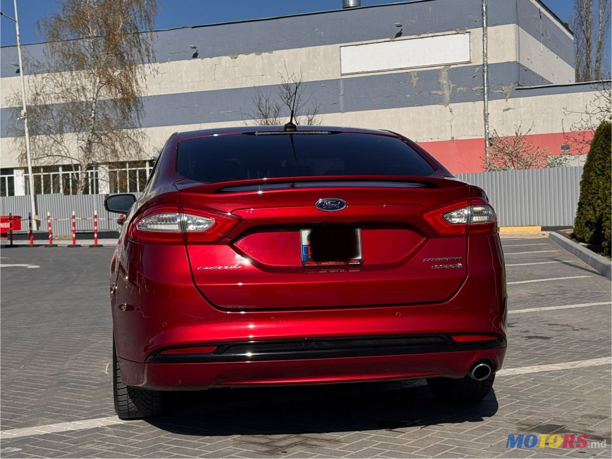 2013' Ford Fusion photo #5