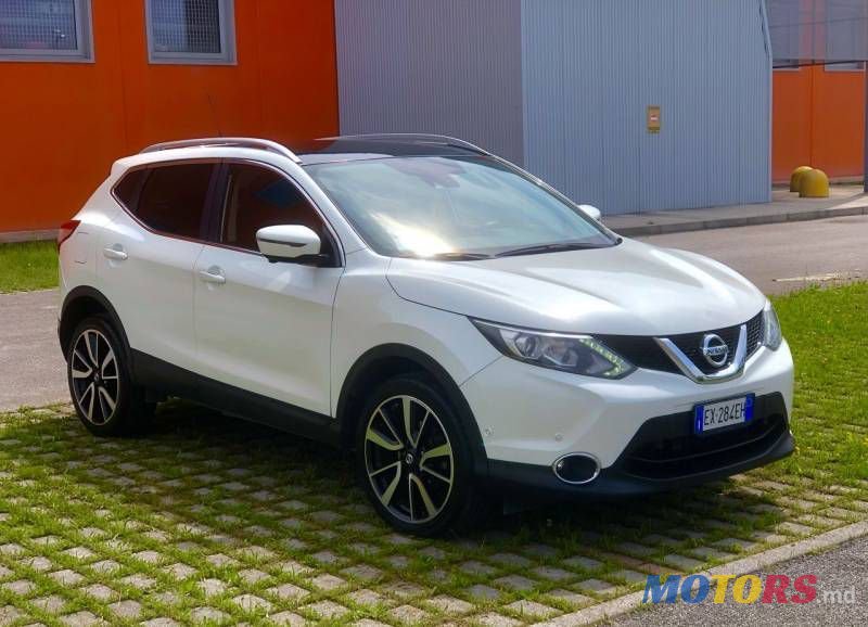 2014' Nissan Qashqai photo #2