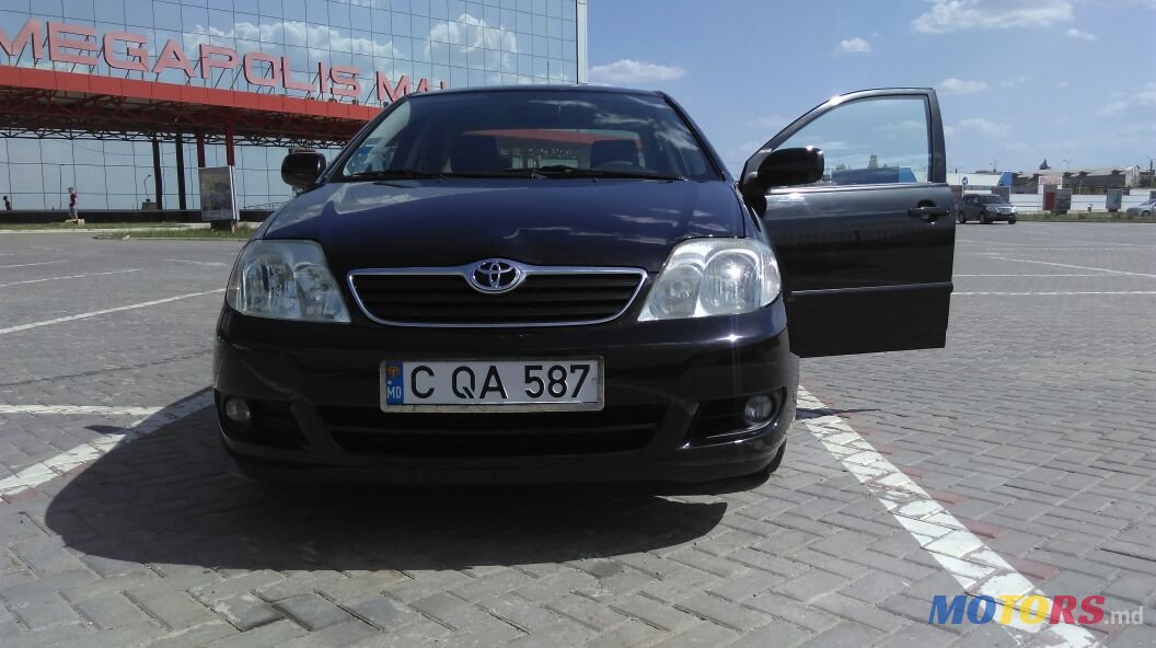 2005' Toyota Corolla photo #3