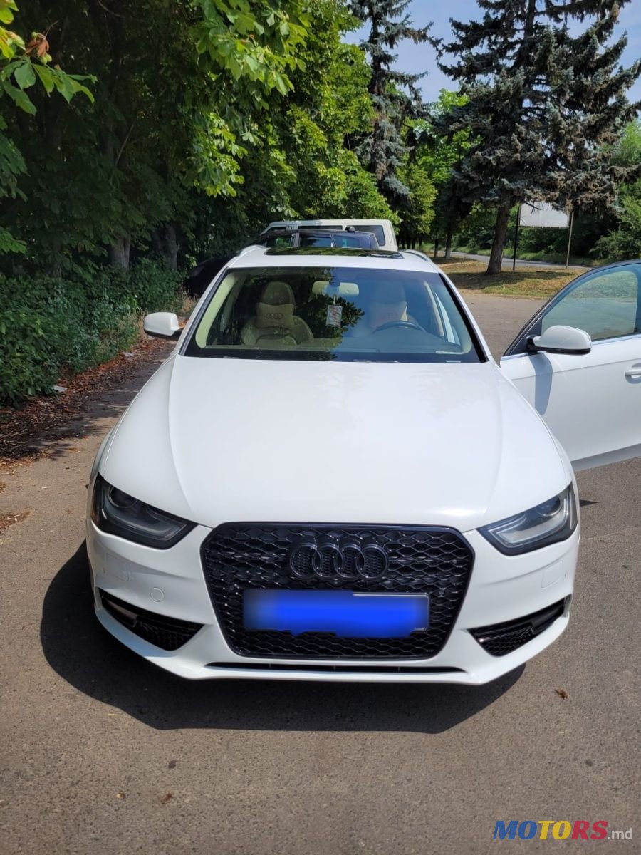 2012' Audi A4 Avant photo #3