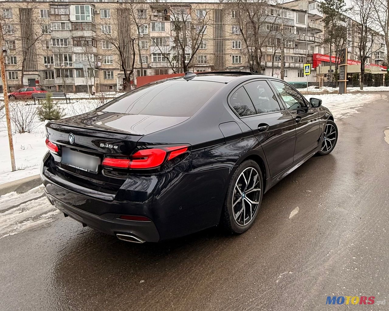 2021' BMW 5 Series photo #4