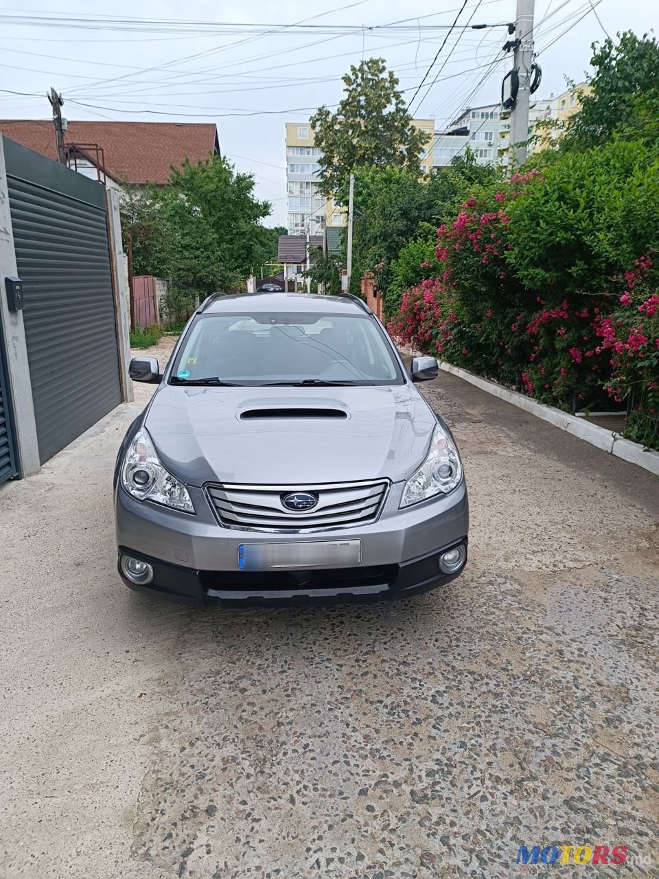 2009' Subaru Outback photo #1