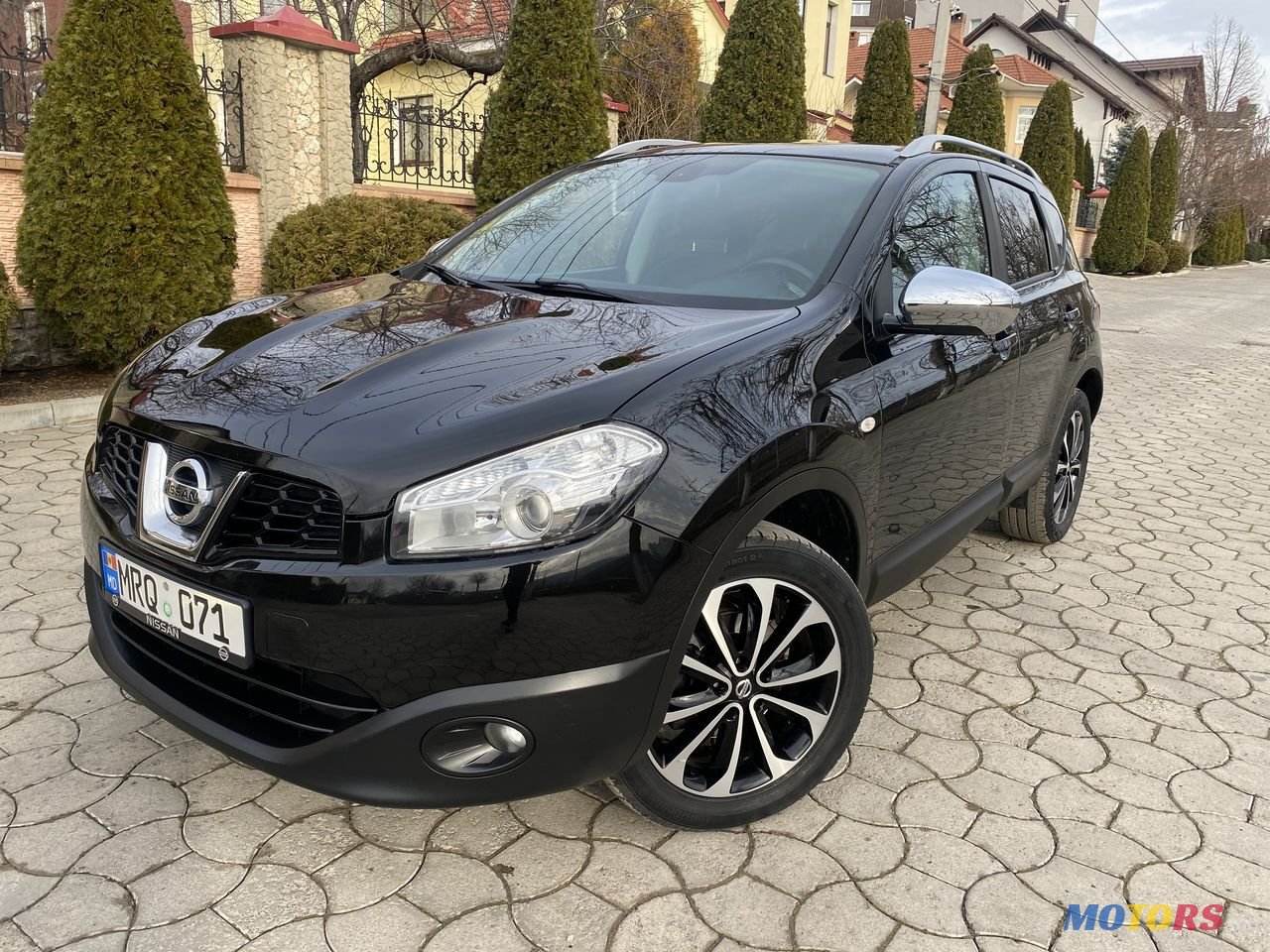 2011' Nissan Qashqai photo #1