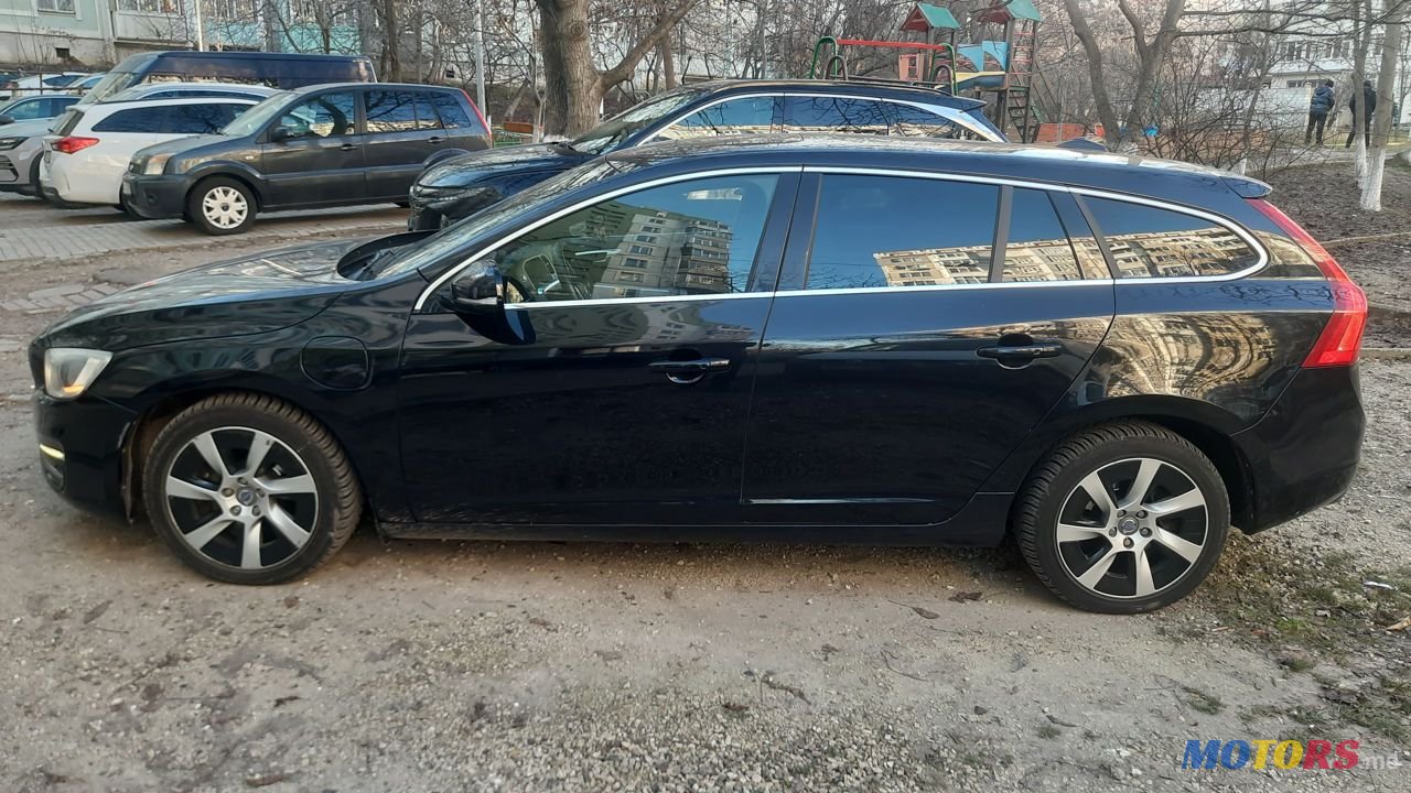 2013' Volvo V60 photo #2