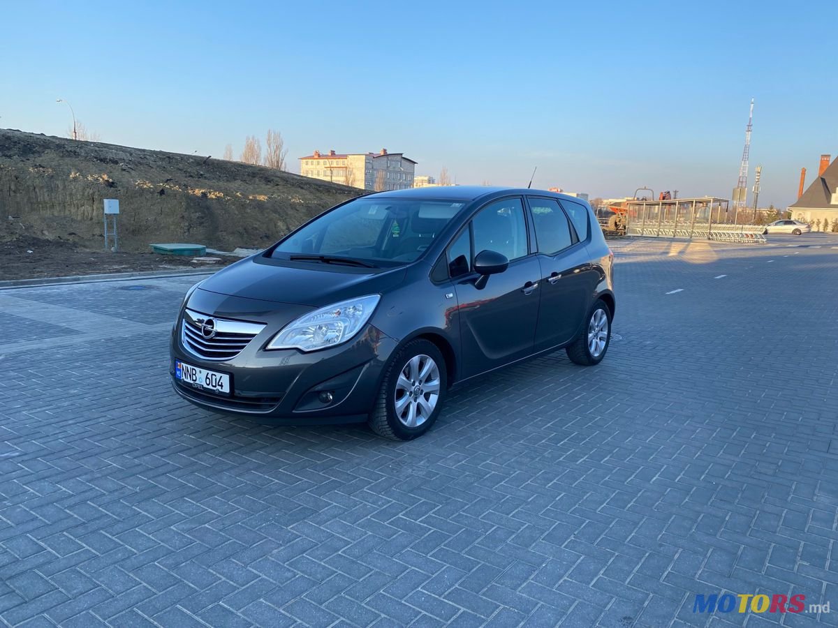2012' Opel Meriva photo #1