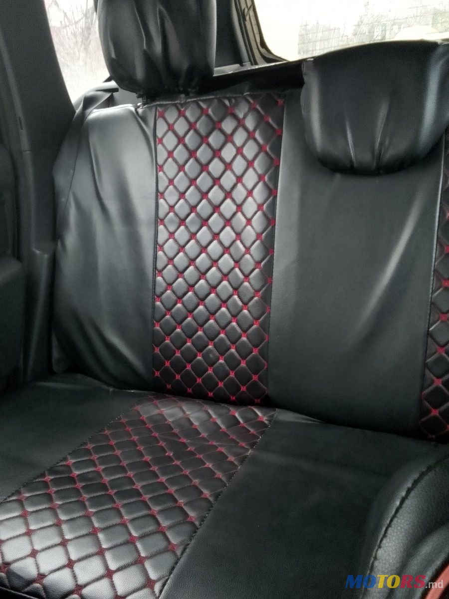 2010' Dacia Duster photo #3