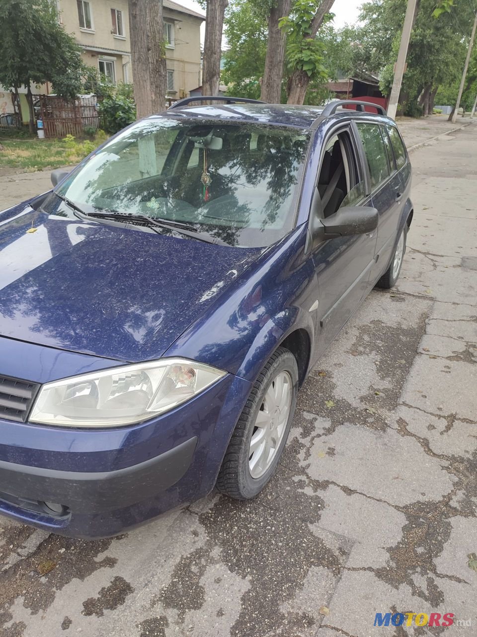 2004' Renault Megane photo #6