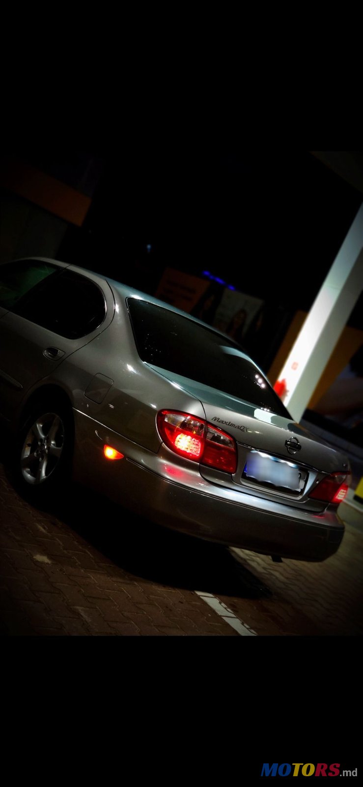 2001' Nissan Maxima photo #2