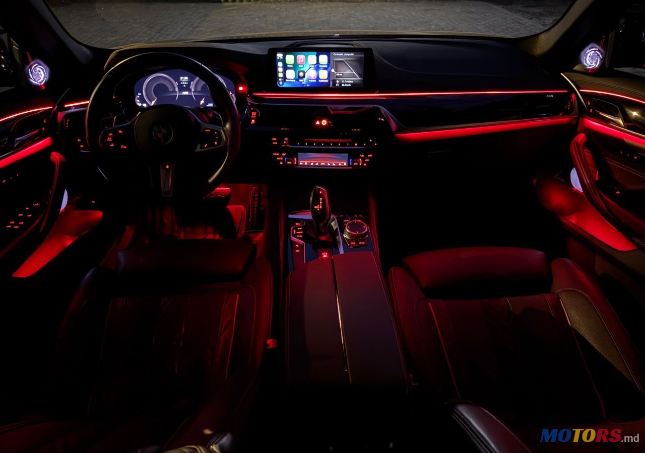 2018' BMW 5 Series photo #4
