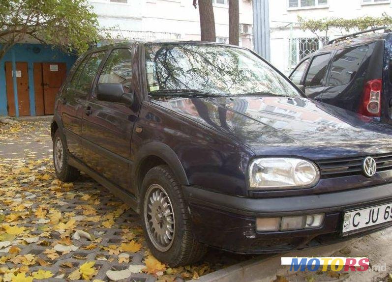 1997' Volkswagen Golf photo #1