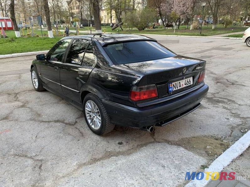 1995' BMW 3 photo #1