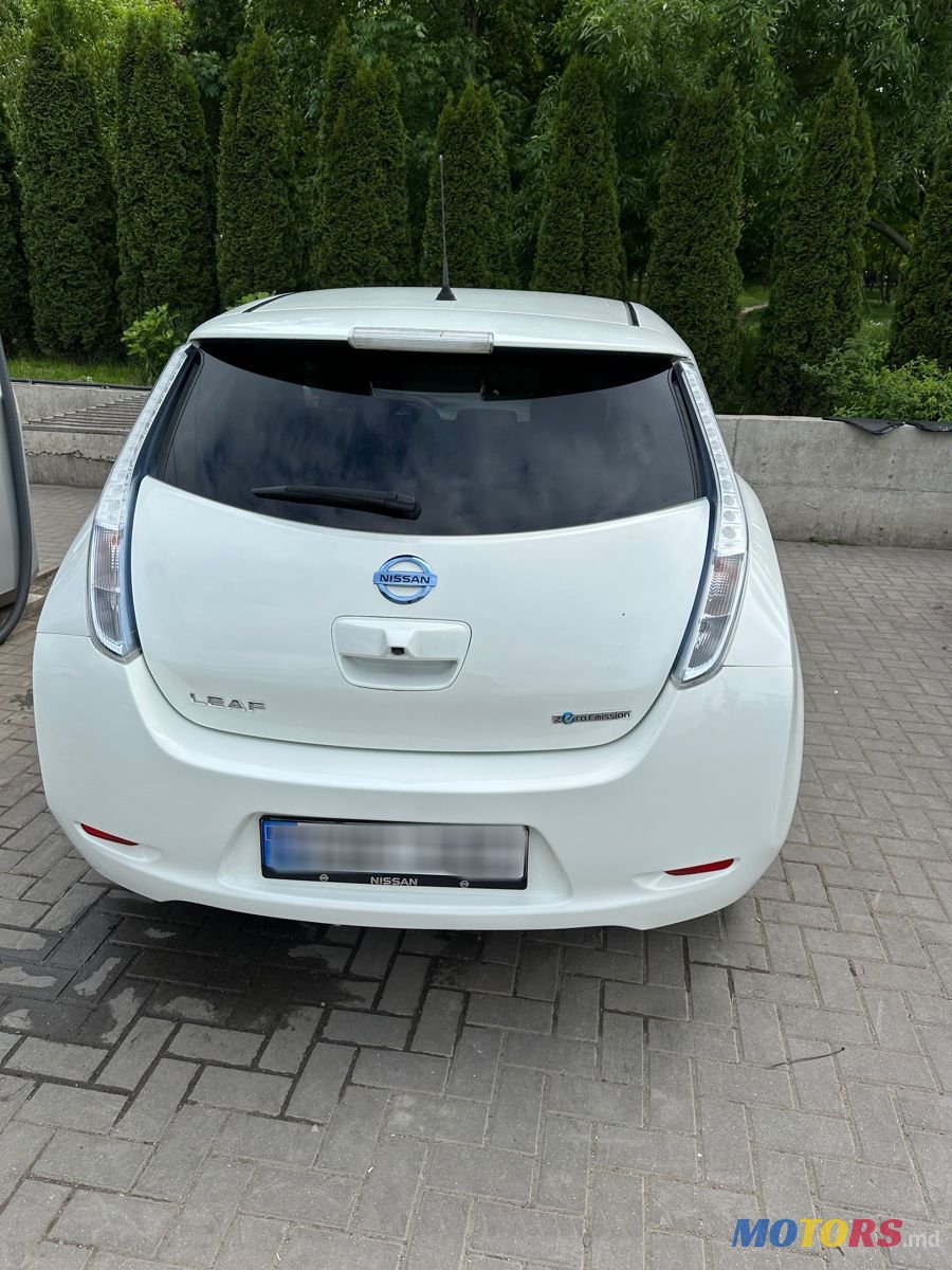 2015' Nissan Leaf photo #2