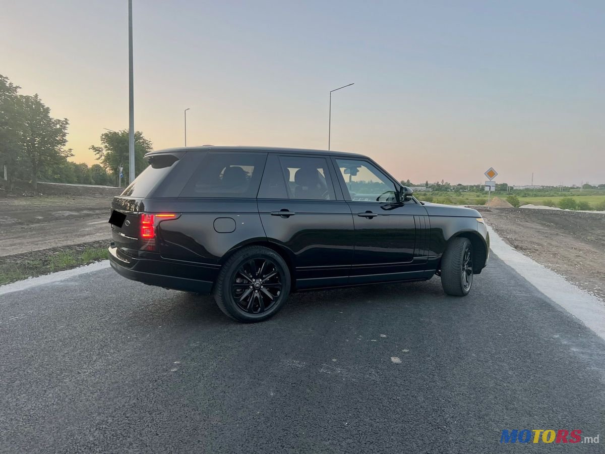 2014' Land Rover Range Rover photo #3