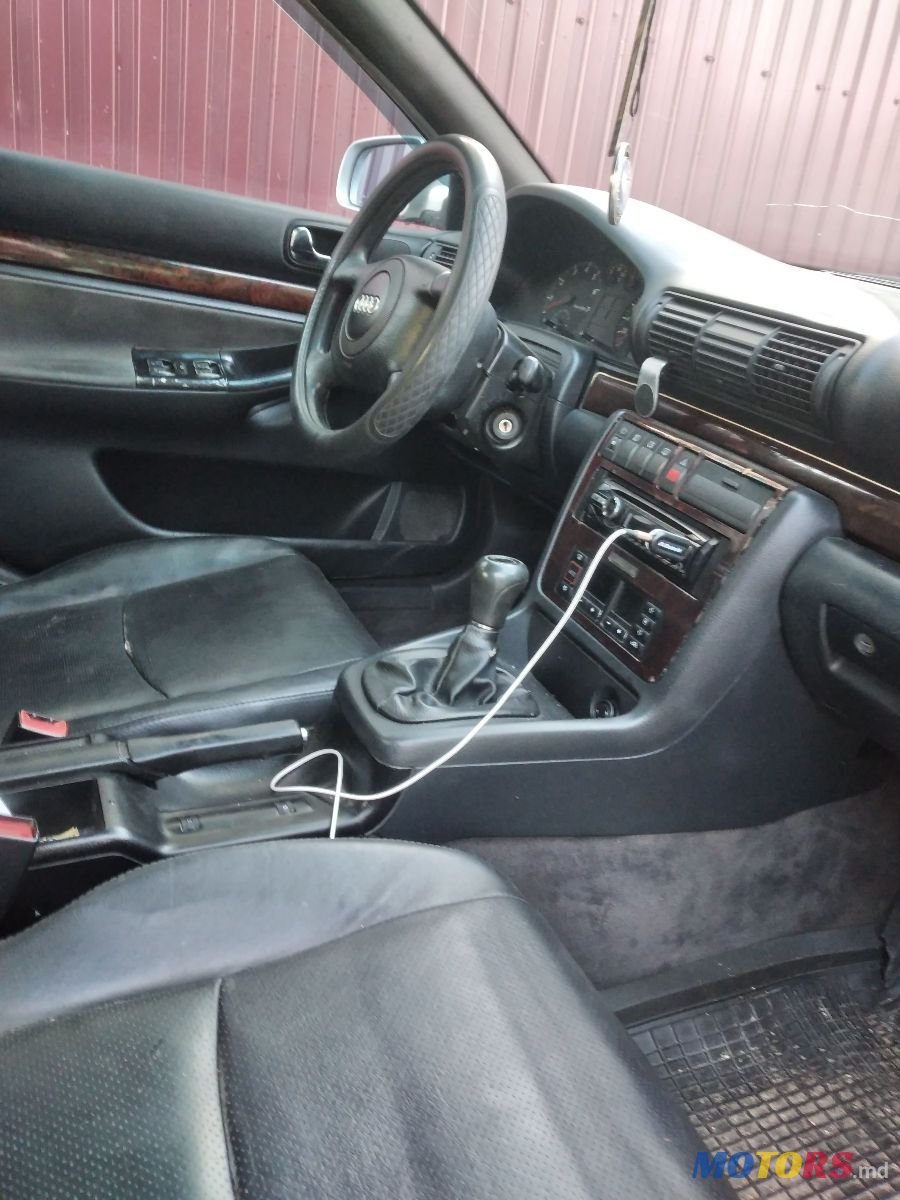 1995' Audi A4 photo #2