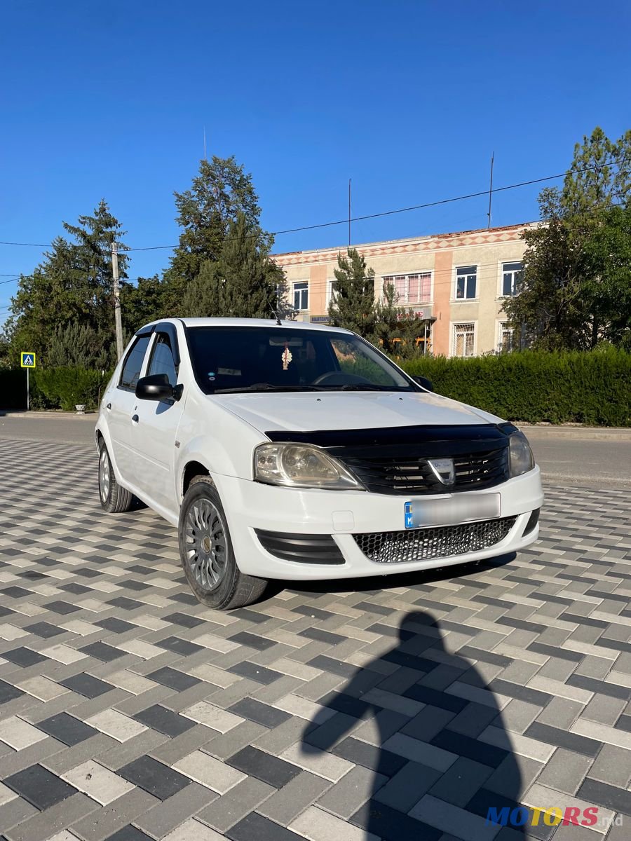 2010' Dacia Logan photo #3