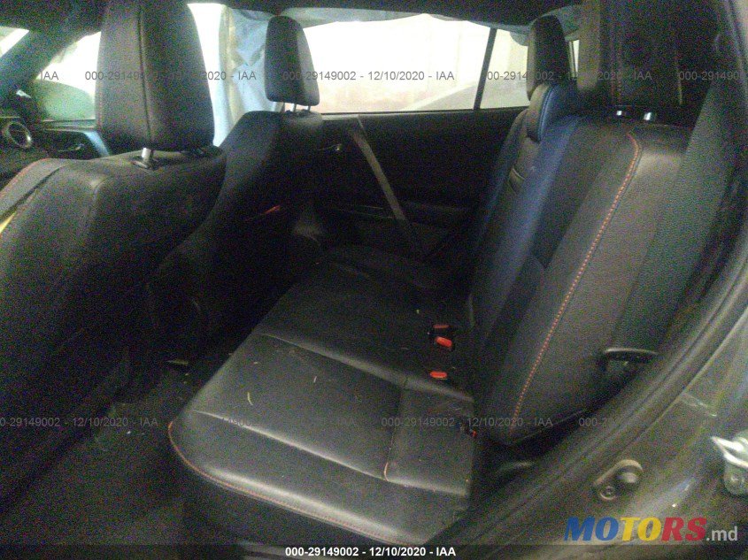 2017' Toyota RAV4 photo #5