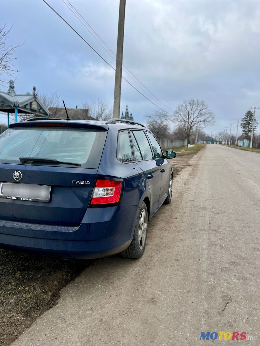 2016' Skoda Fabia photo #5