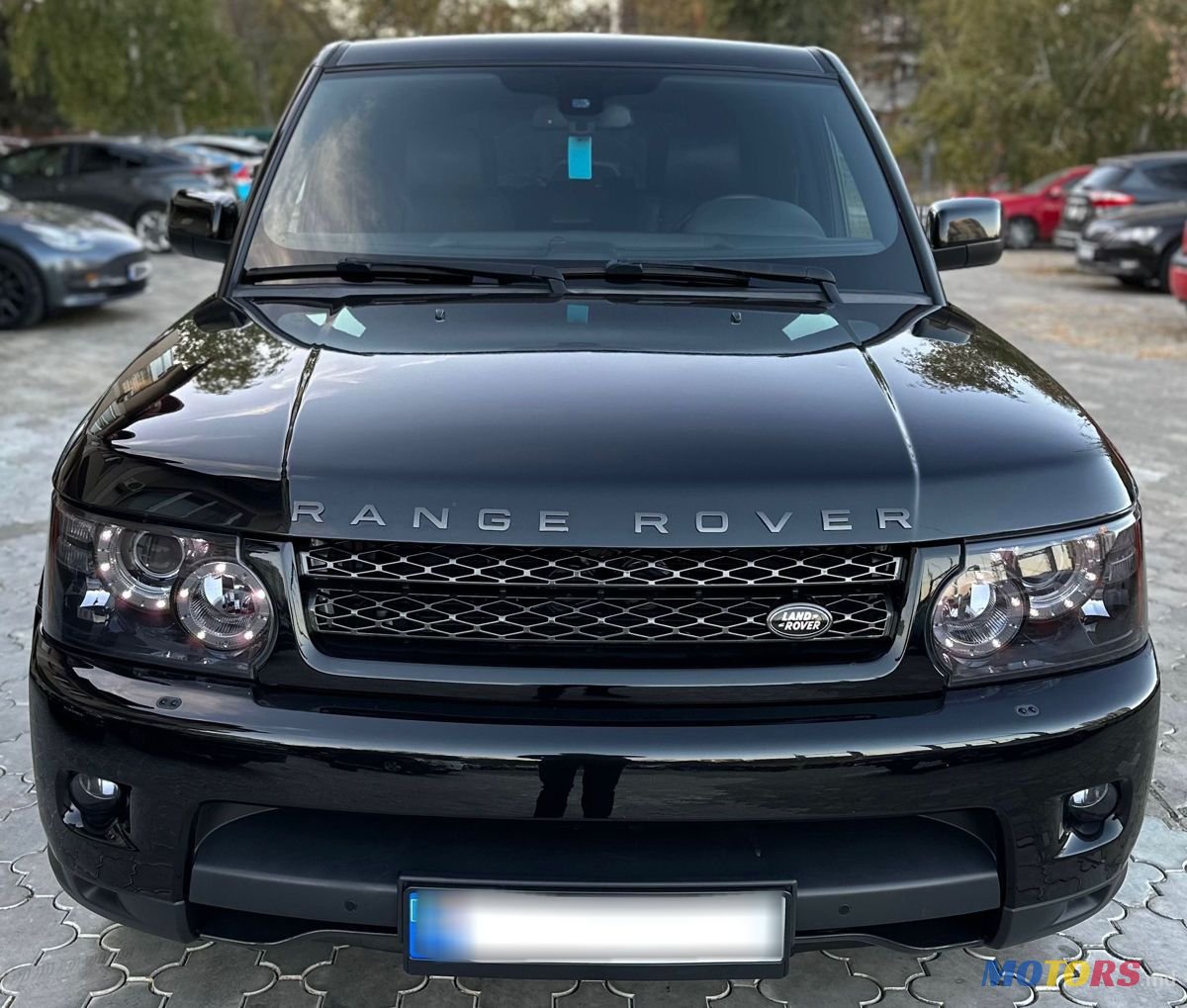2010' Land Rover Range Rover Sport photo #1
