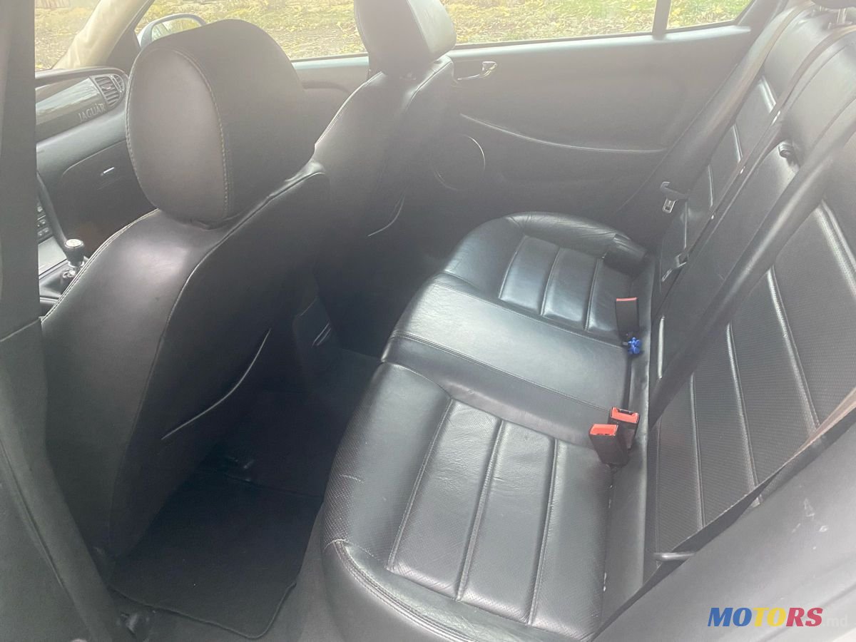 2004' Jaguar X-Type photo #1