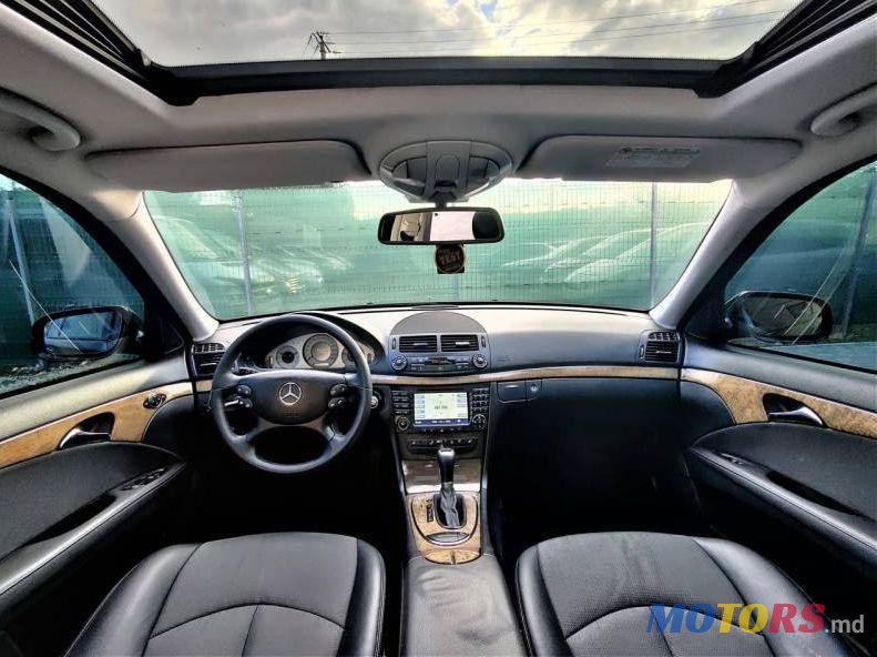 2008' Mercedes-Benz E photo #1