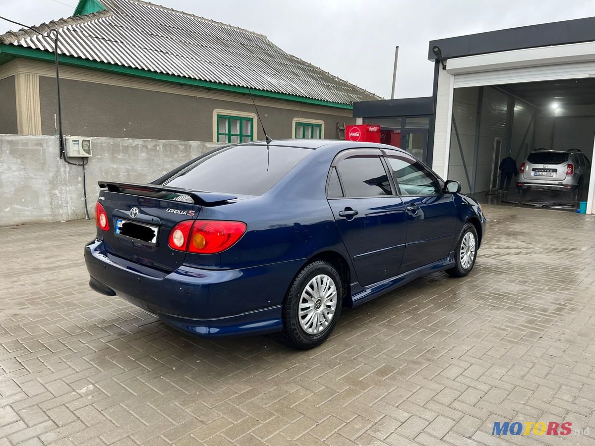 2004' Toyota Corolla photo #5