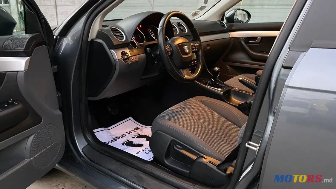 2012' SEAT Exeo photo #5