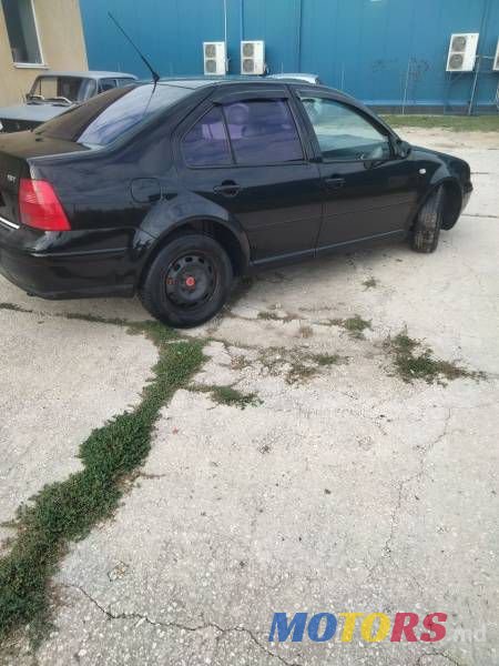 2003' Volkswagen Jetta photo #3