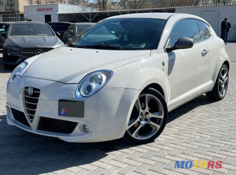 2011' Alfa Romeo MiTo photo #1