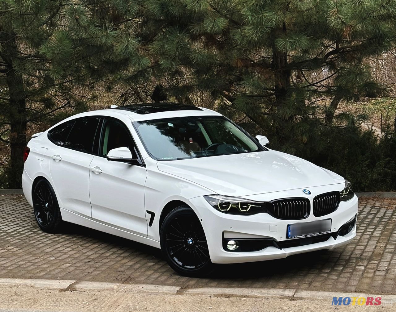 2020' BMW 3 Series GT photo #1