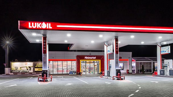 Молдова и Румыния синхронно берут под контроль активы Lukoil