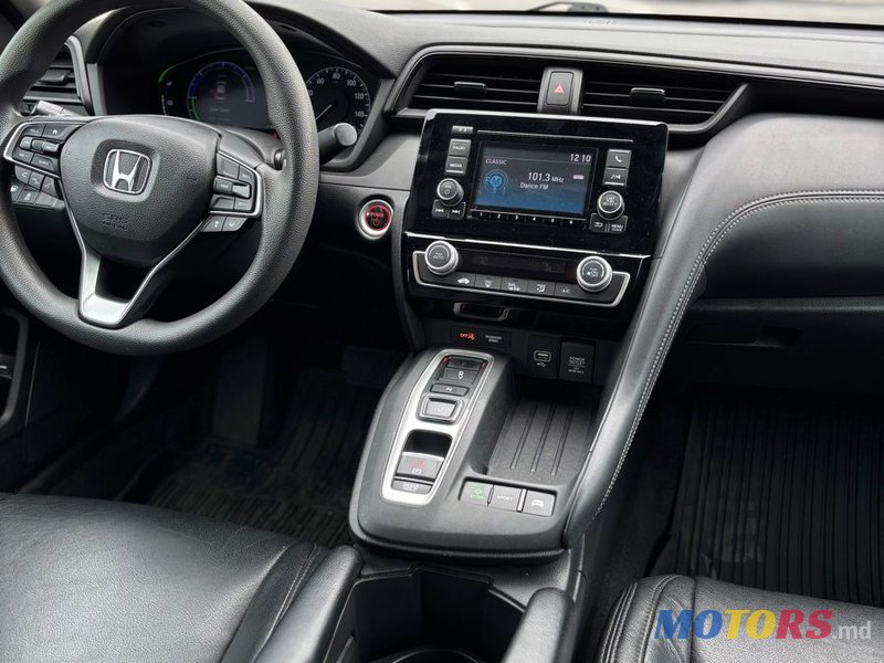 2018' Honda Insight photo #6