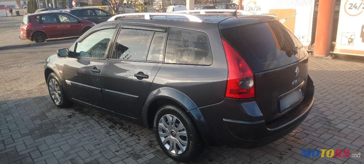 2005' Renault Megane photo #5