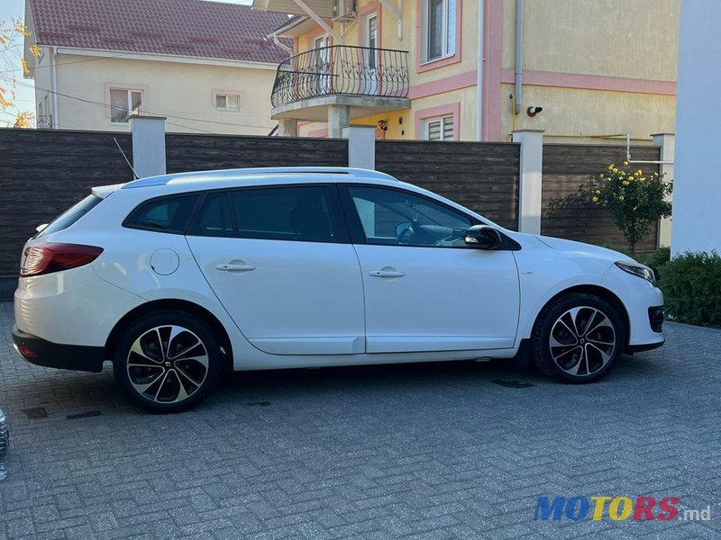 2015' Renault Megane photo #4