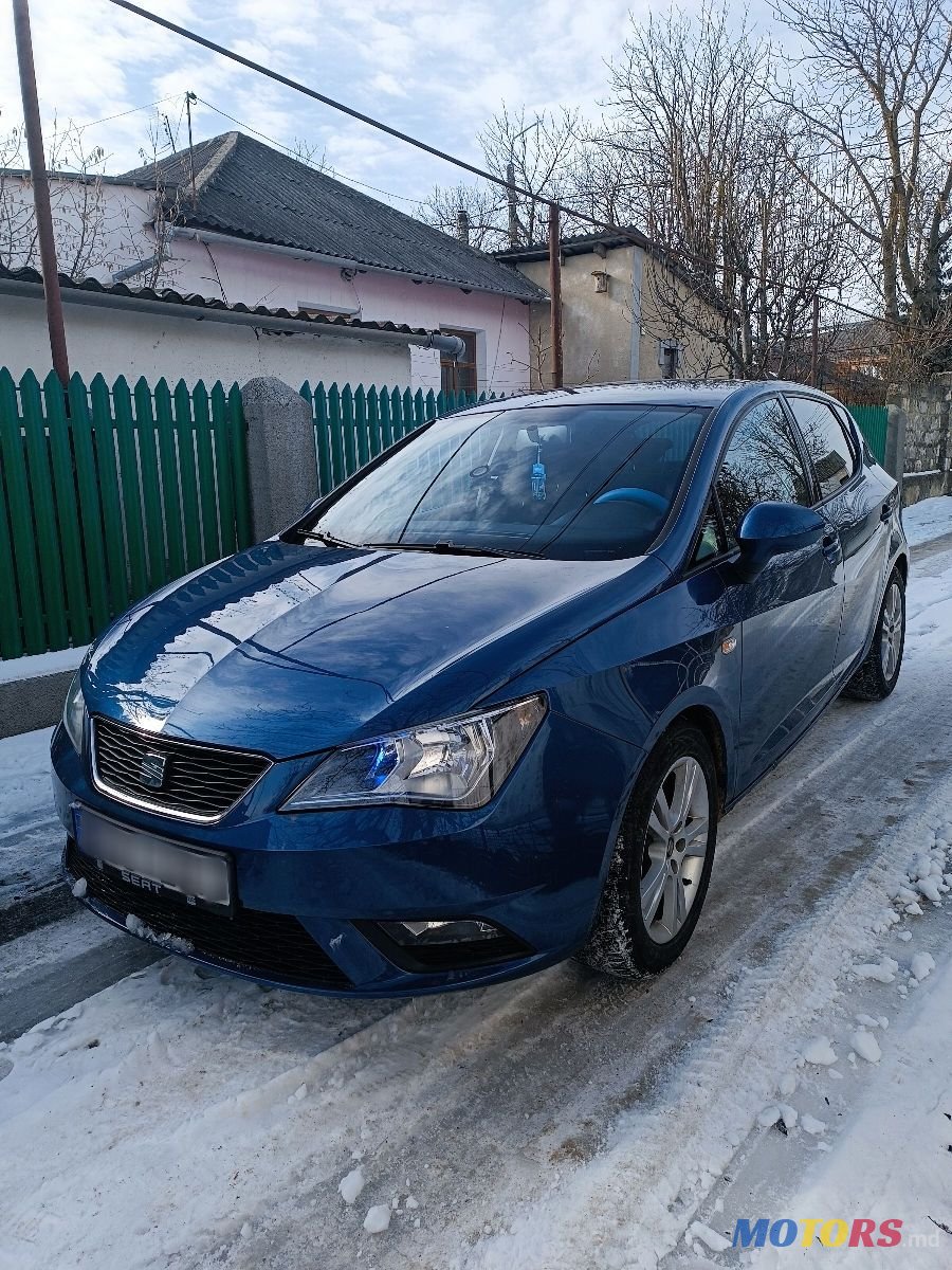 2012' SEAT Ibiza photo #2