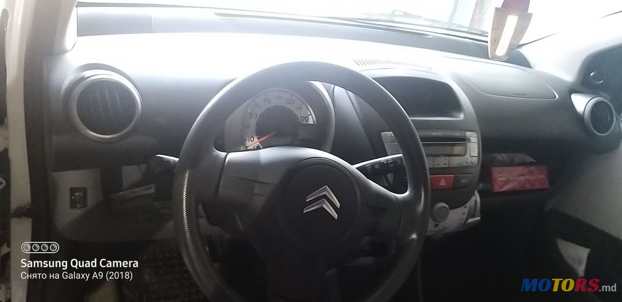 2012' Citroen C1 photo #3