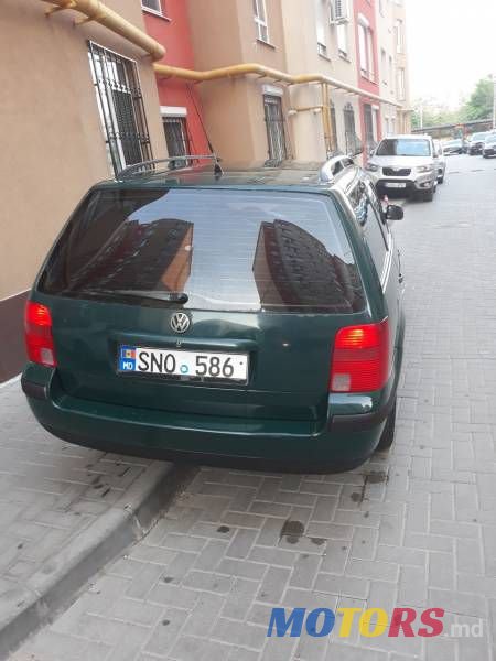 1998' Volkswagen Passat photo #4