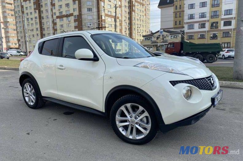 2011' Nissan Juke photo #1