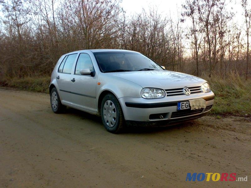 1998' Volkswagen Golf photo #1
