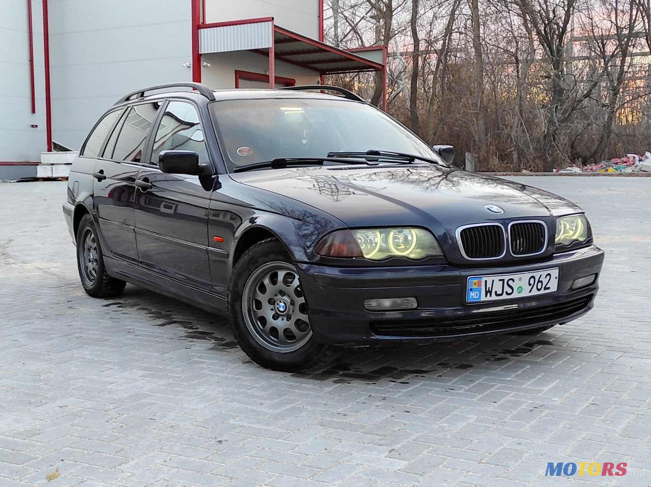 2001' BMW 3 Series photo #1