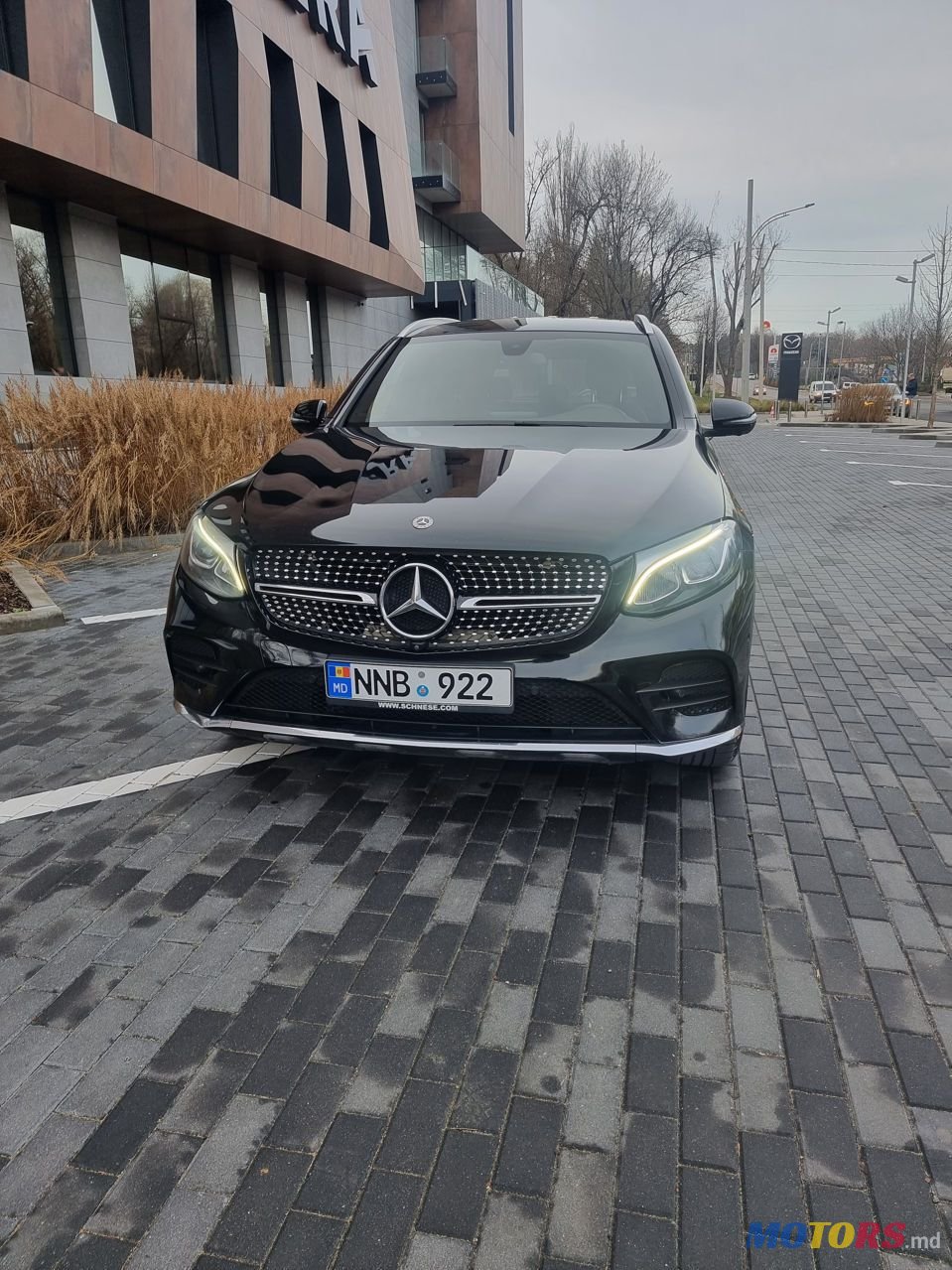 2017' Mercedes-Benz Glc photo #4