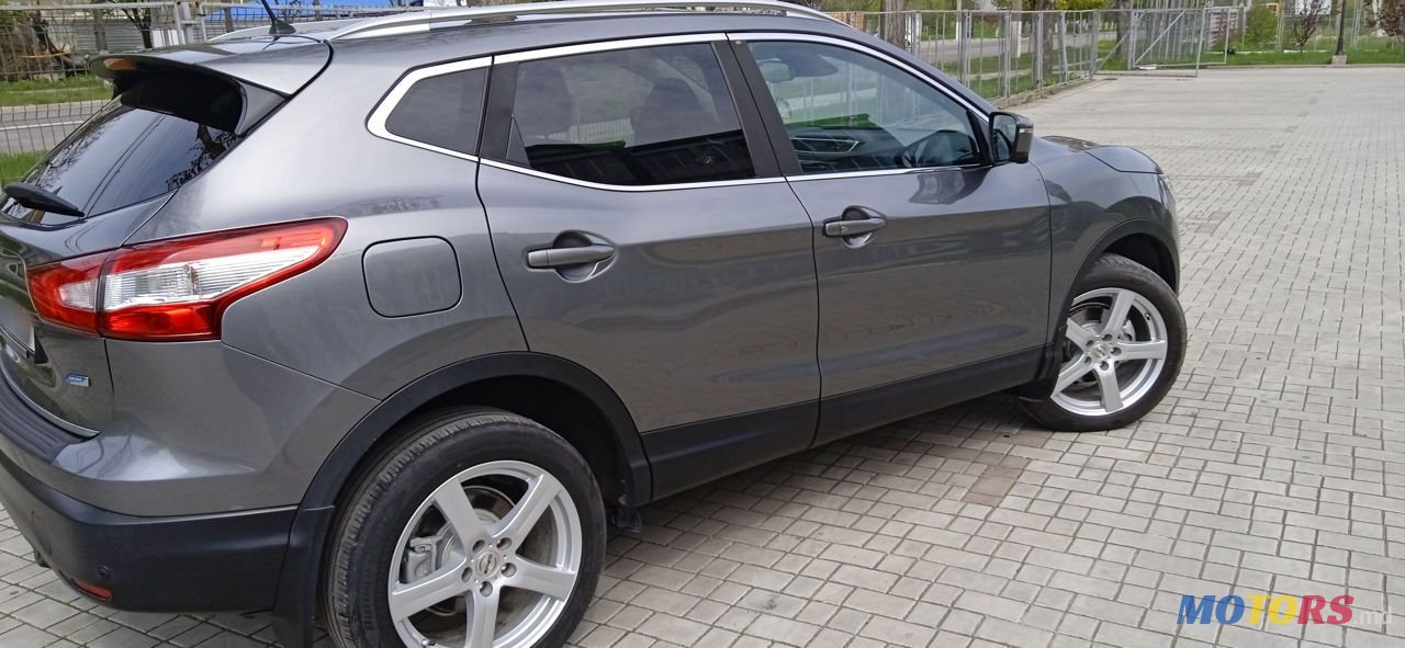 2014' Nissan Qashqai photo #3