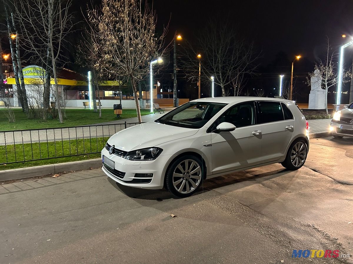 2016' Volkswagen Golf photo #1