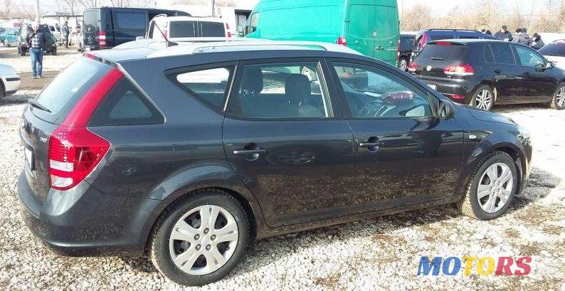 2010' Kia Cee'D photo #1