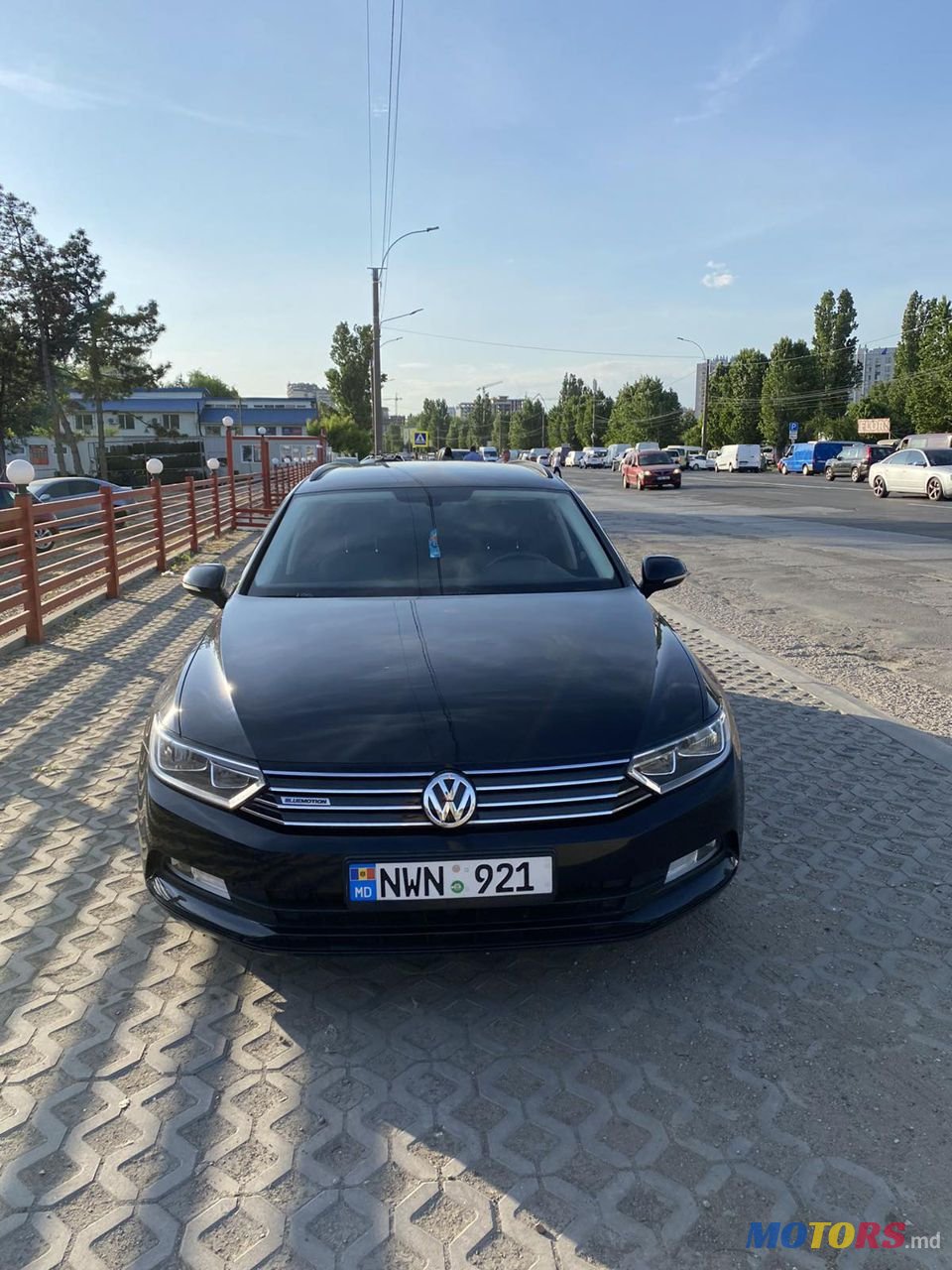 2016' Volkswagen Passat photo #1