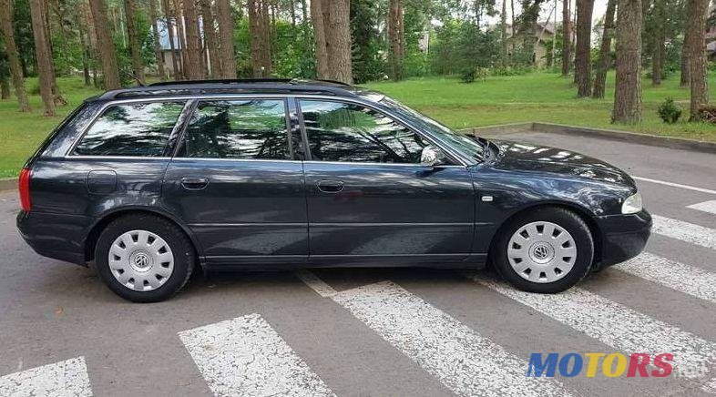 2000' Audi A4 photo #2